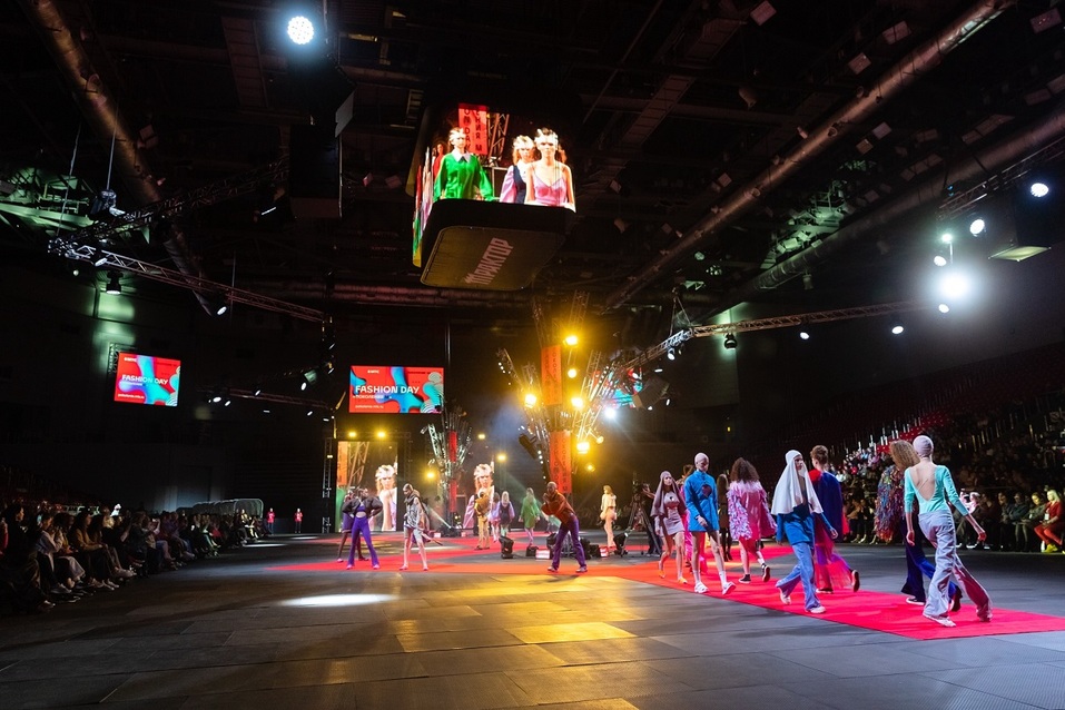 «Наша страна заслужила быть красивой»: Игорь Гуляев — о моде и поддержке юных дизайнеров 3 «Наша страна заслужила быть красивой»: Игорь Гуляев — о моде и поддержке юных дизайнеров 3