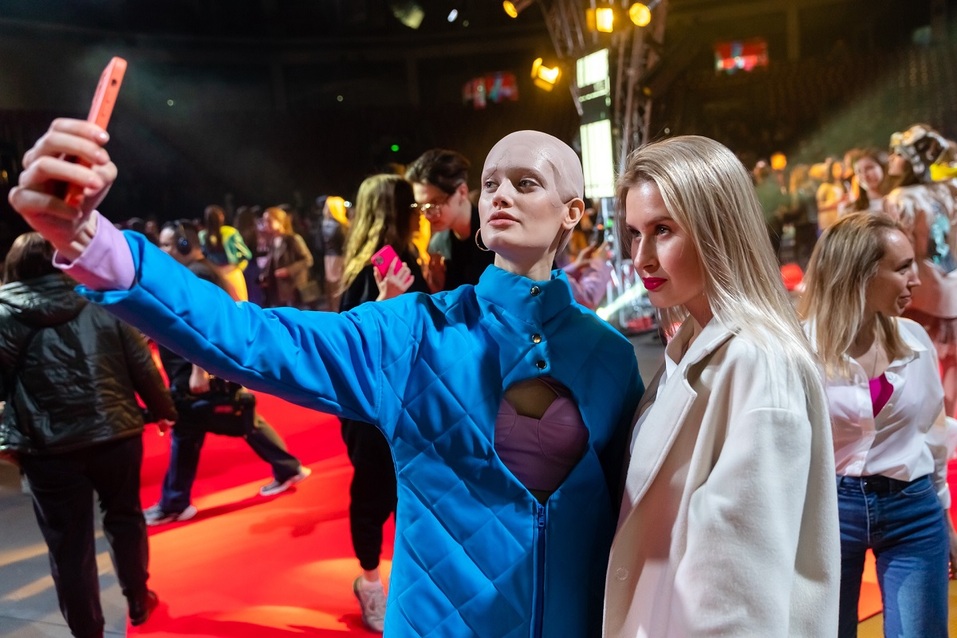 «Наша страна заслужила быть красивой»: Игорь Гуляев — о моде и поддержке юных дизайнеров 5 «Наша страна заслужила быть красивой»: Игорь Гуляев — о моде и поддержке юных дизайнеров 5