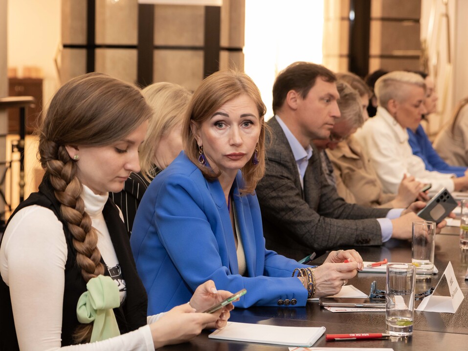 «Будем думать, что это время возможностей для рынка платных медицинских услуг» 33 «Будем думать, что это время возможностей для рынка платных медицинских услуг» 33