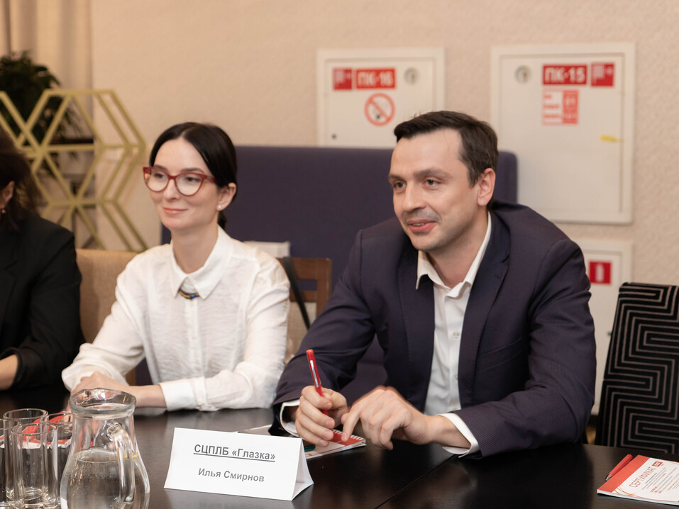 «Будем думать, что это время возможностей для рынка платных медицинских услуг» 38 «Будем думать, что это время возможностей для рынка платных медицинских услуг» 38