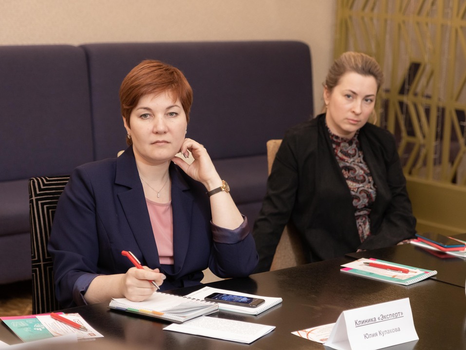 «Будем думать, что это время возможностей для рынка платных медицинских услуг» 40 «Будем думать, что это время возможностей для рынка платных медицинских услуг» 40