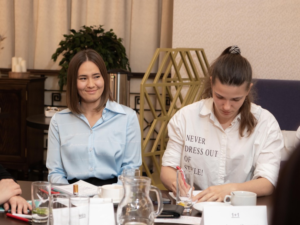 «Будем думать, что это время возможностей для рынка платных медицинских услуг» 41 «Будем думать, что это время возможностей для рынка платных медицинских услуг» 41