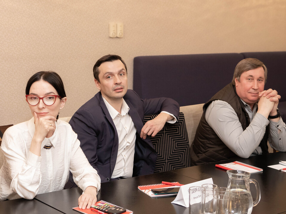 «Будем думать, что это время возможностей для рынка платных медицинских услуг» 42 «Будем думать, что это время возможностей для рынка платных медицинских услуг» 42