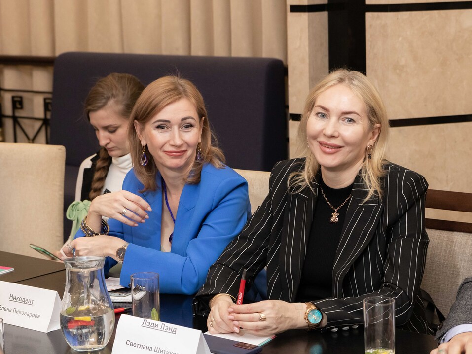 «Будем думать, что это время возможностей для рынка платных медицинских услуг» 49 «Будем думать, что это время возможностей для рынка платных медицинских услуг» 49