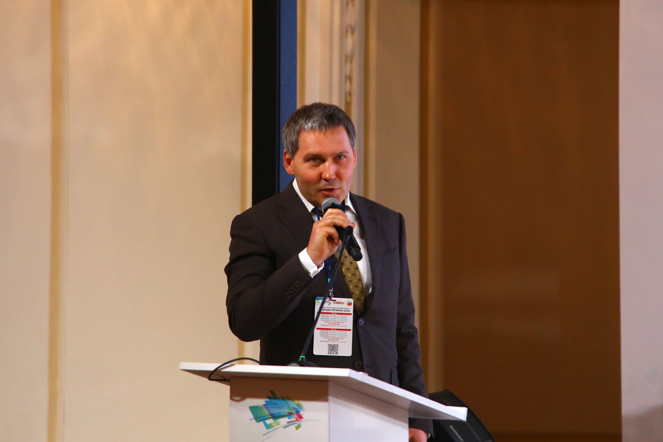 «Будущее региона. Строительная отрасль — драйвер экономики». День первый 14 «Будущее региона. Строительная отрасль — драйвер экономики». День первый 14