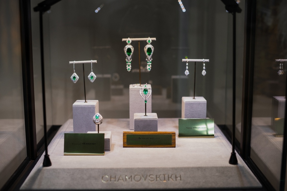 Украшения CHAMOVSKIKH представили в крупном музейном комплексе Татарстана 2 Украшения CHAMOVSKIKH представили в крупном музейном комплексе Татарстана 2