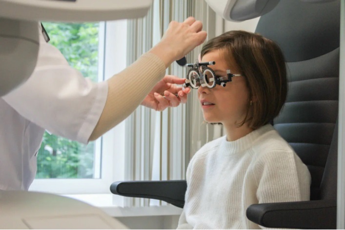 «Дети не жалуются на проблемы со зрением. Они боятся гнева родителей» 1 «Дети не жалуются на проблемы со зрением. Они боятся гнева родителей» 1