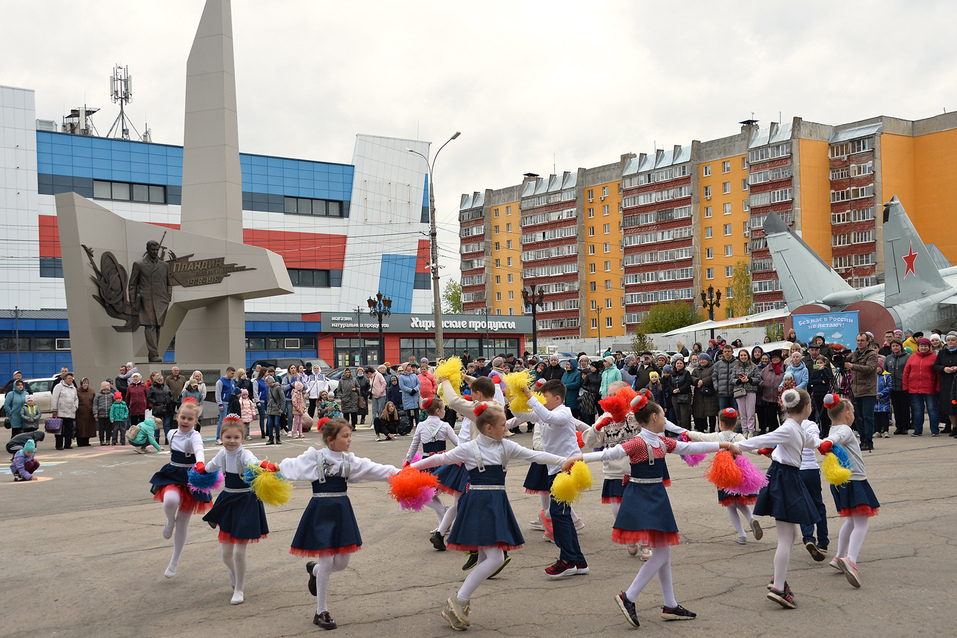 Свое 65-летие Арзамасский приборостроительный завод отметил праздничным концертом 4 Свое 65-летие Арзамасский приборостроительный завод отметил праздничным концертом 4