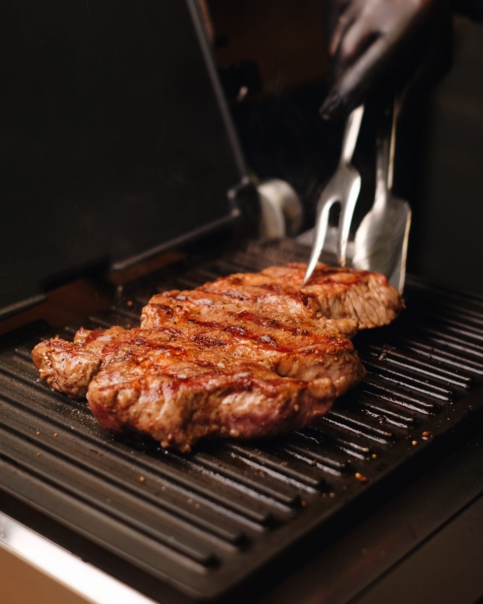 «Приготовить стейк — быстрее, чем сосиски. И это точно вкуснее» — Елена Валеева 3
