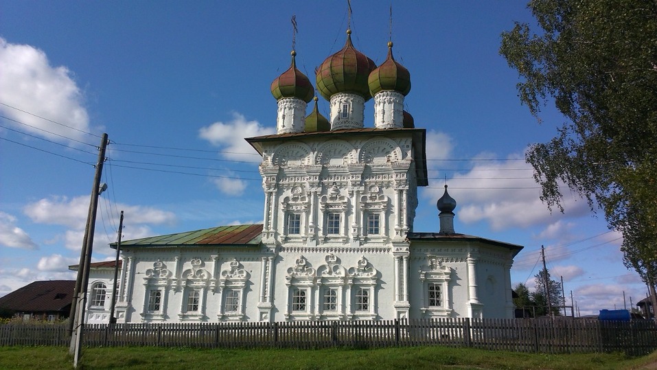 Никольская церковь в с. Ныроб Никольская церковь в с. Ныроб