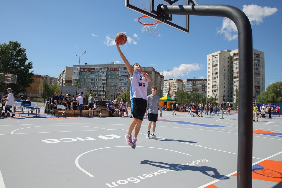 Площадка на улице Гнаровской Площадка на улице Гнаровской