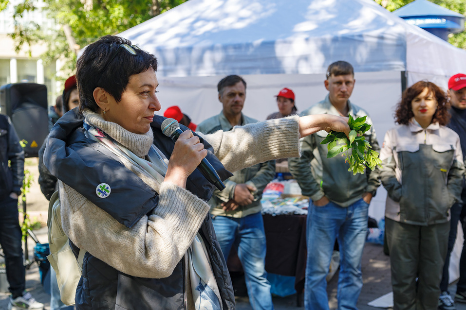Издание «Деловой квартал» и новосибирское бизнес-сообщество подарили городу зеленую аллею 8 Издание «Деловой квартал» и новосибирское бизнес-сообщество подарили городу зеленую аллею 8