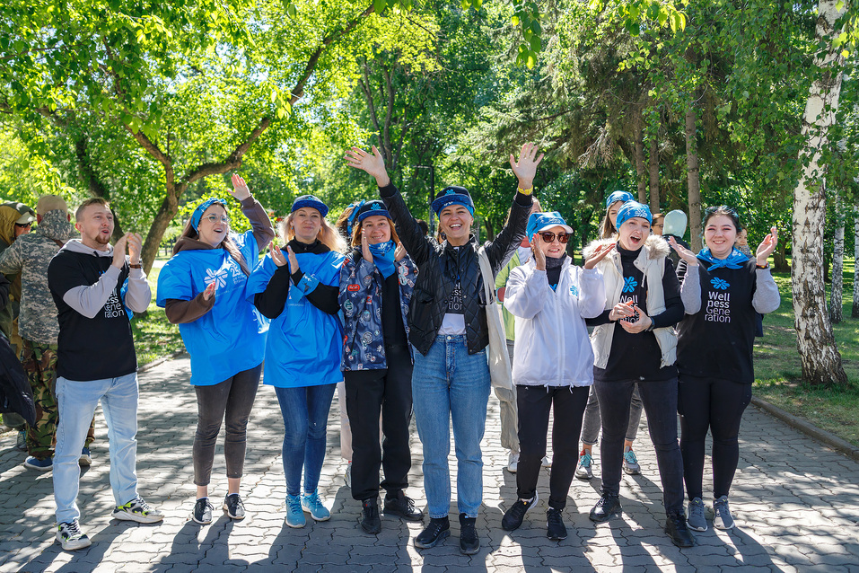 Издание «Деловой квартал» и новосибирское бизнес-сообщество подарили городу зеленую аллею 12 Издание «Деловой квартал» и новосибирское бизнес-сообщество подарили городу зеленую аллею 12