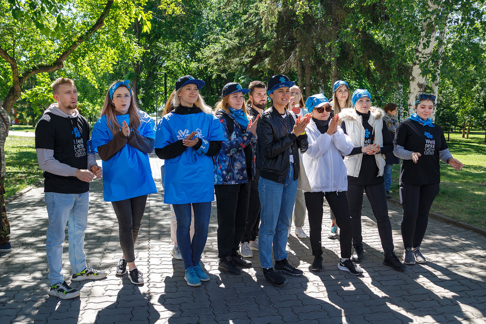 Издание «Деловой квартал» и новосибирское бизнес-сообщество подарили городу зеленую аллею 15 Издание «Деловой квартал» и новосибирское бизнес-сообщество подарили городу зеленую аллею 15