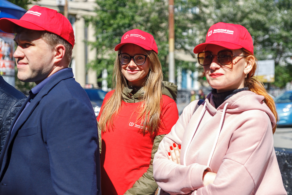 Издание «Деловой квартал» и новосибирское бизнес-сообщество подарили городу зеленую аллею 23 Издание «Деловой квартал» и новосибирское бизнес-сообщество подарили городу зеленую аллею 23