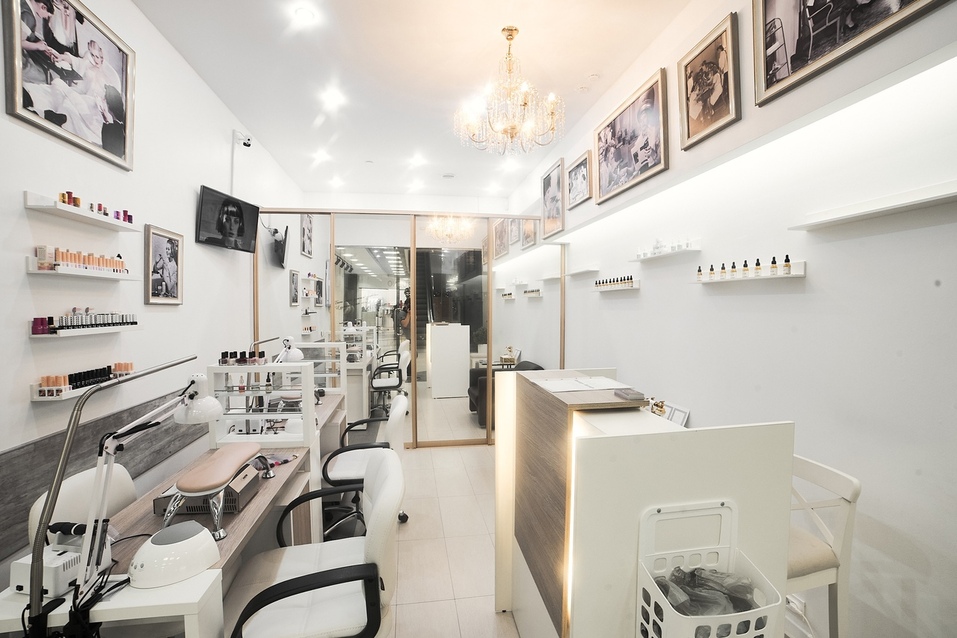 «Наша цель — сделать гостя счастливым». В ТЦ «Гермес» открылся новый салон маникюра 1 «Наша цель — сделать гостя счастливым». В ТЦ «Гермес» открылся новый салон маникюра 1