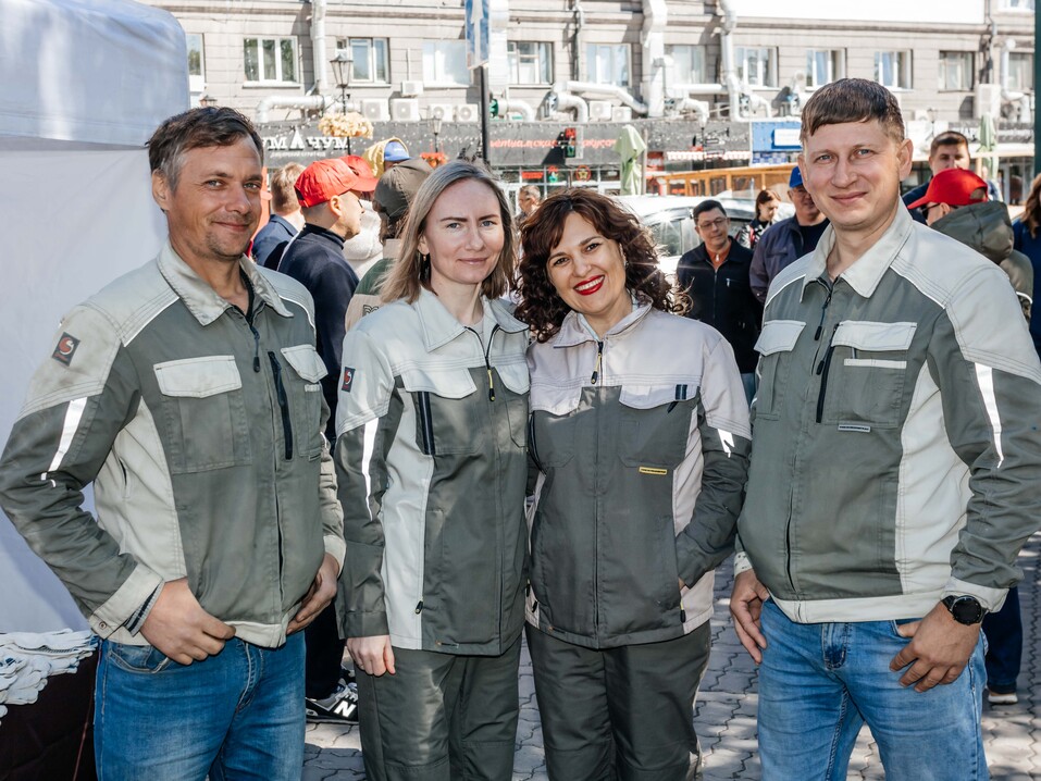 Издание «Деловой квартал» и новосибирское бизнес-сообщество подарили городу зеленую аллею 94 Издание «Деловой квартал» и новосибирское бизнес-сообщество подарили городу зеленую аллею 94