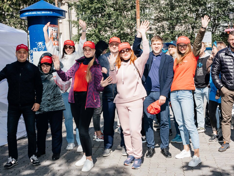 Издание «Деловой квартал» и новосибирское бизнес-сообщество подарили городу зеленую аллею 96 Издание «Деловой квартал» и новосибирское бизнес-сообщество подарили городу зеленую аллею 96