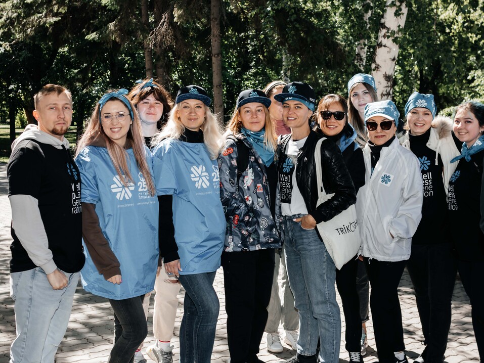 Издание «Деловой квартал» и новосибирское бизнес-сообщество подарили городу зеленую аллею 98 Издание «Деловой квартал» и новосибирское бизнес-сообщество подарили городу зеленую аллею 98