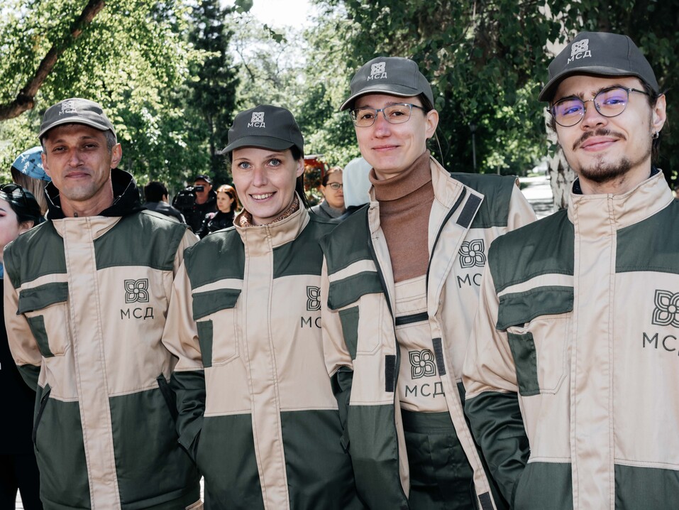 Издание «Деловой квартал» и новосибирское бизнес-сообщество подарили городу зеленую аллею 106 Издание «Деловой квартал» и новосибирское бизнес-сообщество подарили городу зеленую аллею 106