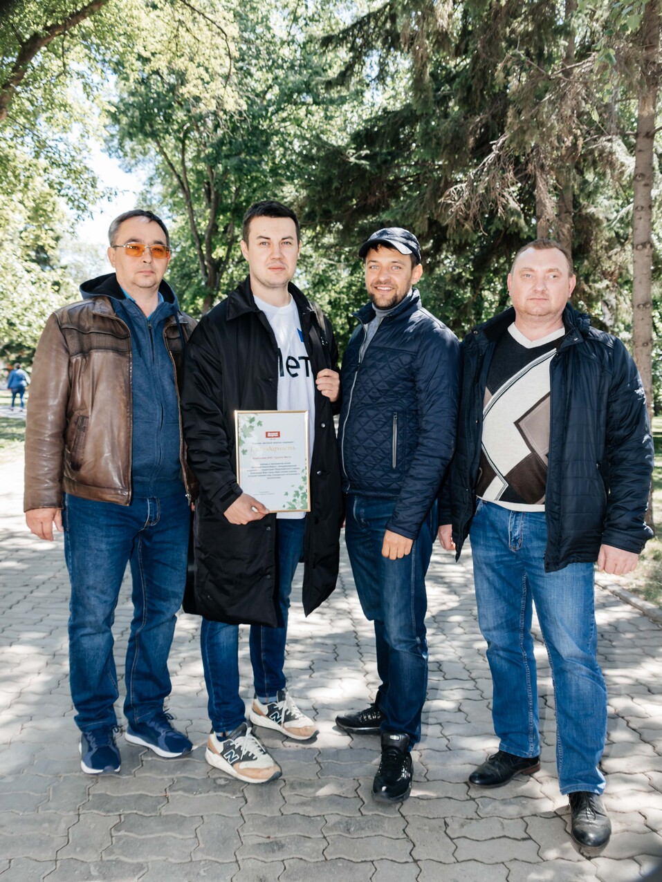 Издание «Деловой квартал» и новосибирское бизнес-сообщество подарили городу зеленую аллею 186