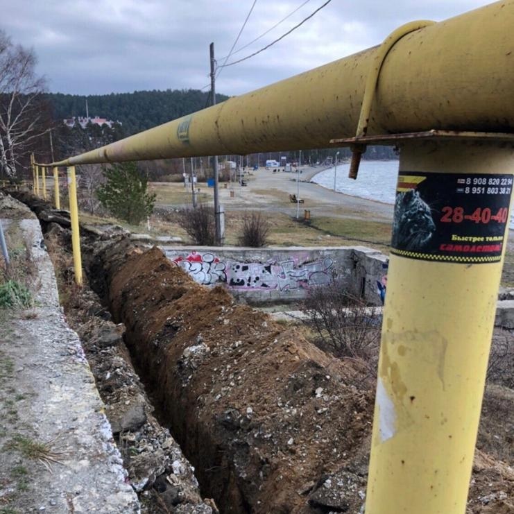 В Миассе на берегу Тургояка появился парк. ФОТО 1 В Миассе на берегу Тургояка появился парк. ФОТО 1
