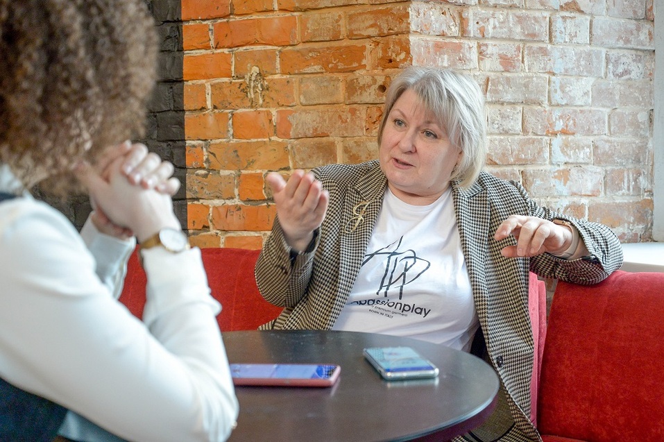 «По статистике, порядка 85% сотрудников находятся в состоянии «внутренне уволившихся» 1 «По статистике, порядка 85% сотрудников находятся в состоянии «внутренне уволившихся» 1