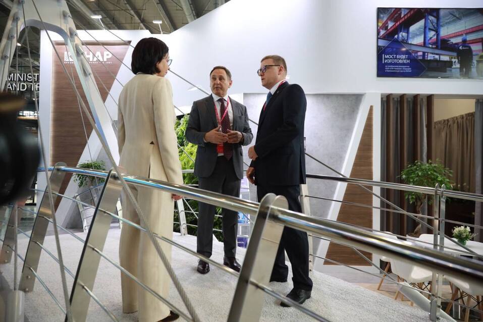 «КОНАР» представил на «Иннопроме» макет нового моста через реку Миасс. ФОТО 4 «КОНАР» представил на «Иннопроме» макет нового моста через реку Миасс. ФОТО 4