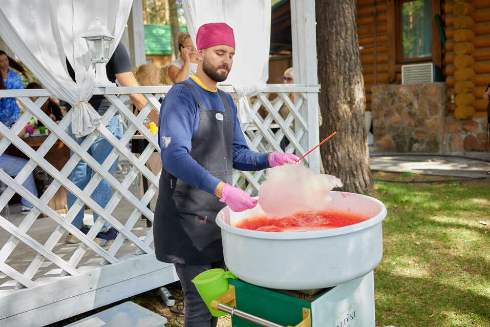 «Деловой квартал» провел бизнес-пикник Family Day. Фото 50 «Деловой квартал» провел бизнес-пикник Family Day. Фото 50