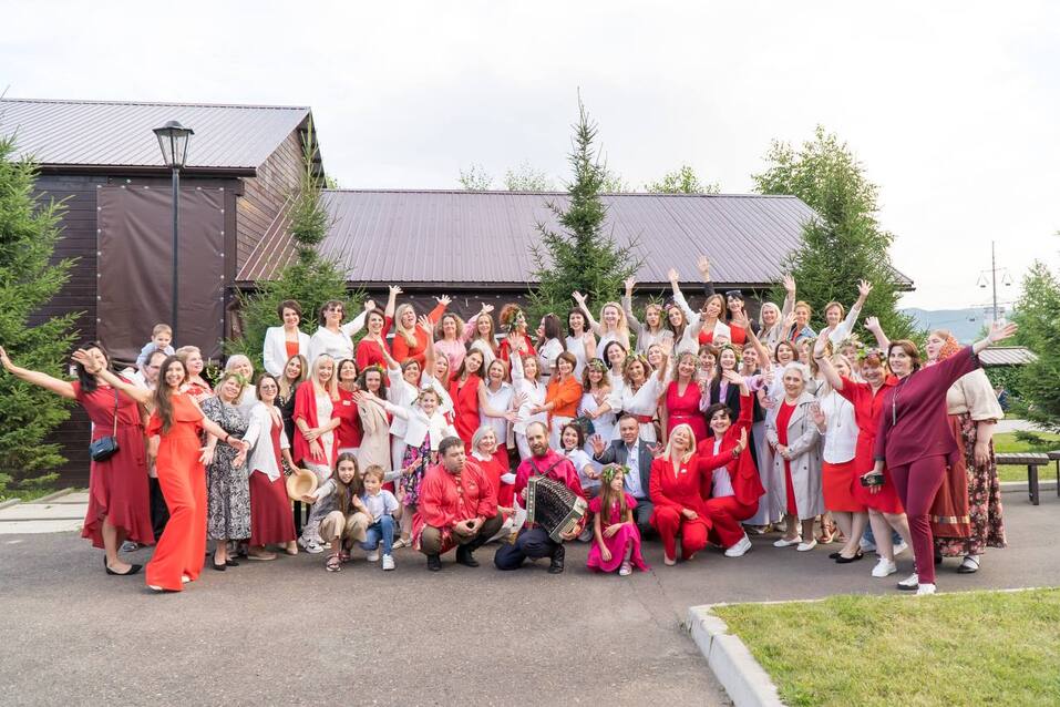 В Красноярске состоялась презентация новой книги Татьяны Андреевой
1 В Красноярске состоялась презентация новой книги Татьяны Андреевой
1