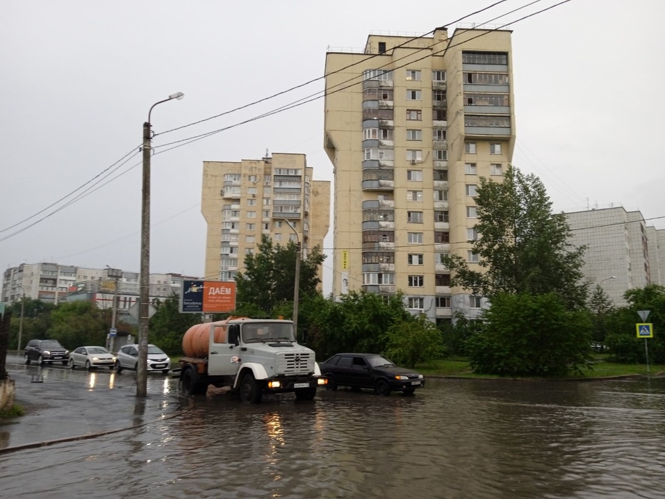 Воду с дорог обещают откачать Воду с дорог обещают откачать