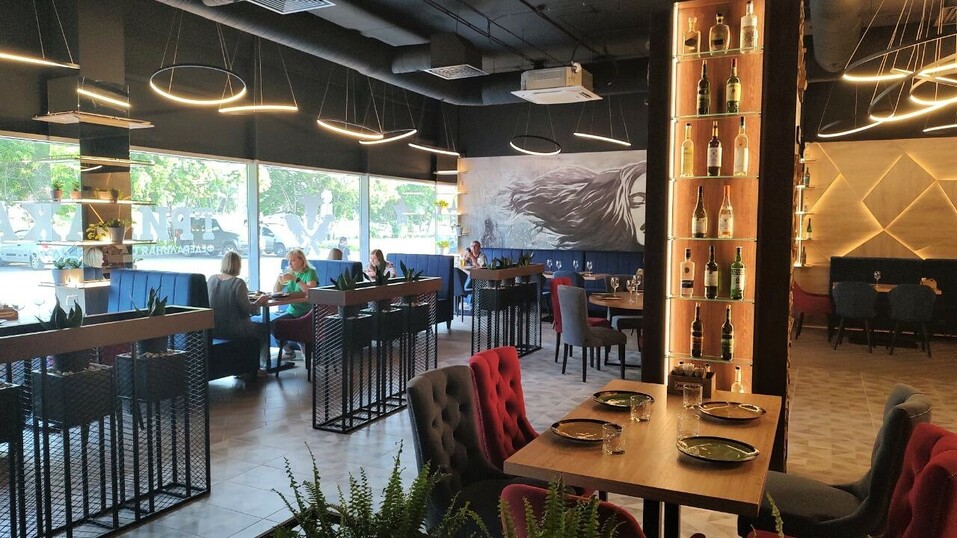 Ресторан московской сети «Гриль Хаус» открылся в Челябинске 1 Ресторан московской сети «Гриль Хаус» открылся в Челябинске 1