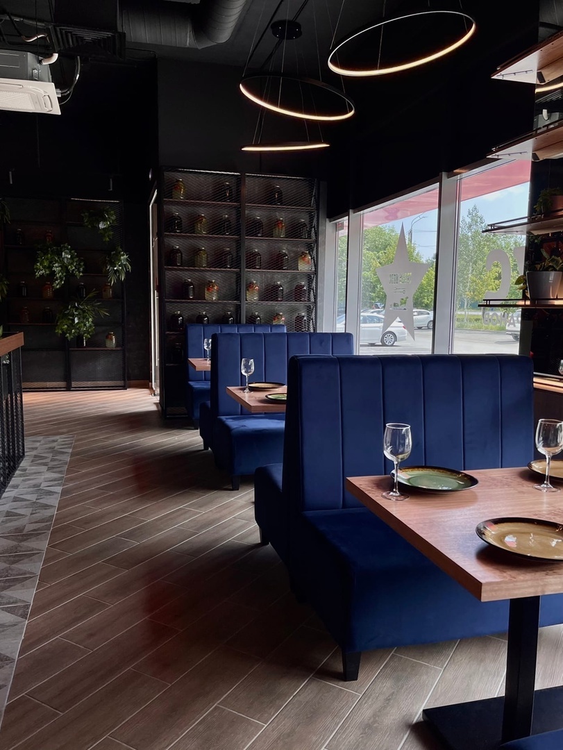 Ресторан московской сети «Гриль Хаус» открылся в Челябинске 2 Ресторан московской сети «Гриль Хаус» открылся в Челябинске 2