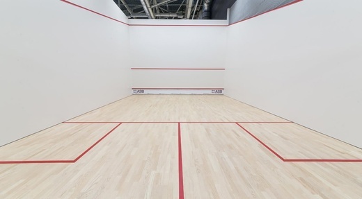 В Челябинске открылся клуб для игры в сквош 2 В Челябинске открылся клуб для игры в сквош 2