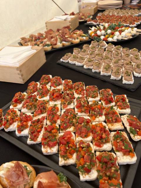 «Мясной регион». Изысканные закуски для любого мероприятия
5 «Мясной регион». Изысканные закуски для любого мероприятия
5