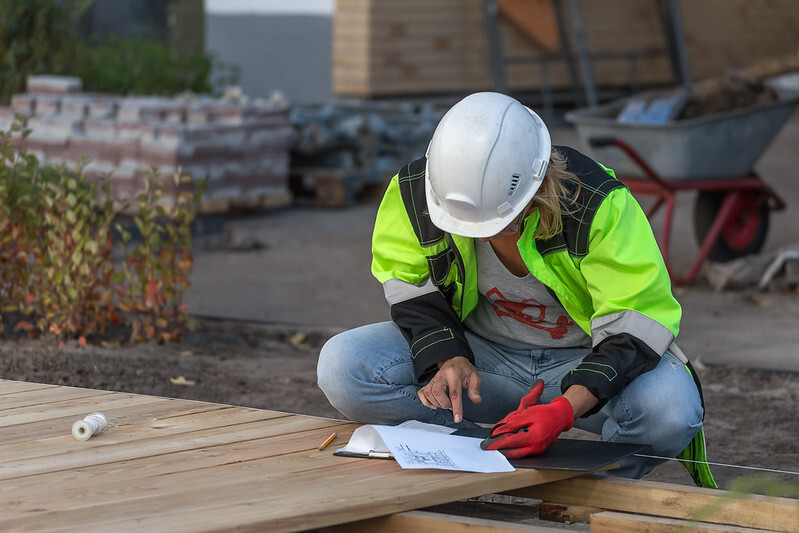 Каждый рабочий на вес золота: кто строит дома на Урале 12 Каждый рабочий на вес золота: кто строит дома на Урале 12
