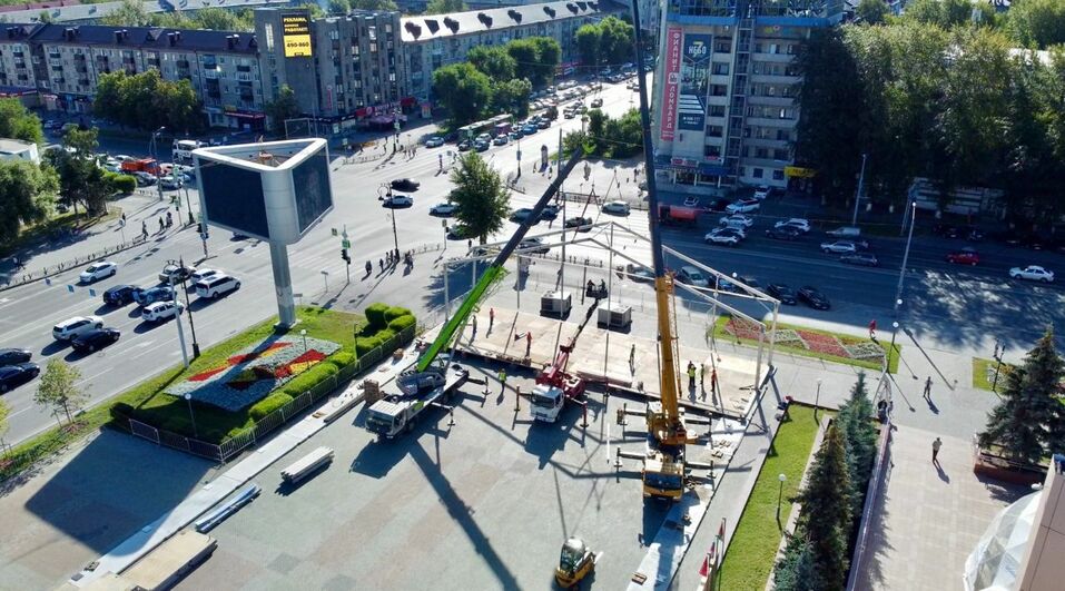 За месяц все работы должны быть завершены За месяц все работы должны быть завершены