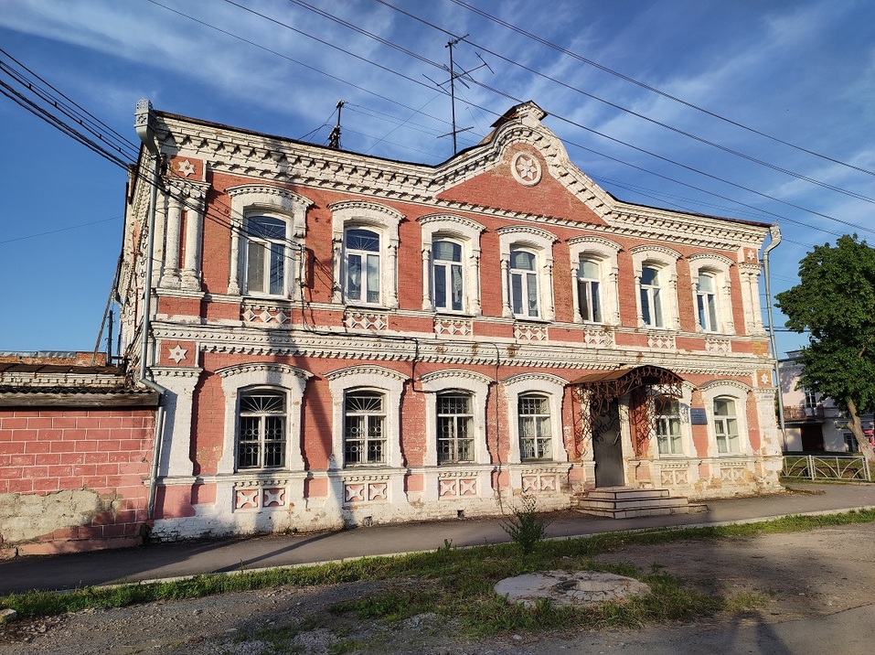 «Заповедник, куда надо возить туристов». Тюменский историк — о том, как сохранять Ирбит 3 «Заповедник, куда надо возить туристов». Тюменский историк — о том, как сохранять Ирбит 3