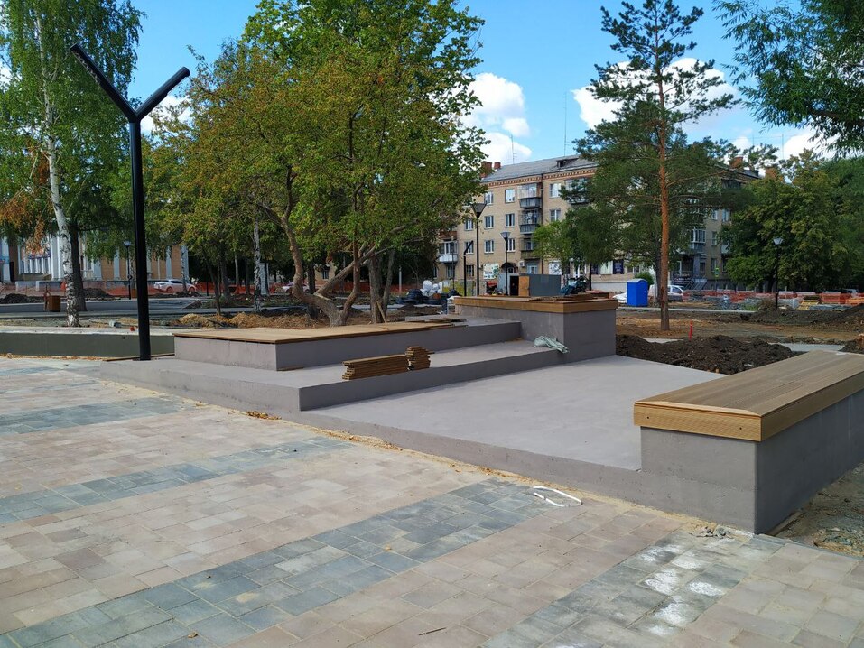 Как преобразился сквер возле ДК «Станкомаш» в Ленинском районе: фото 1 Как преобразился сквер возле ДК «Станкомаш» в Ленинском районе: фото 1