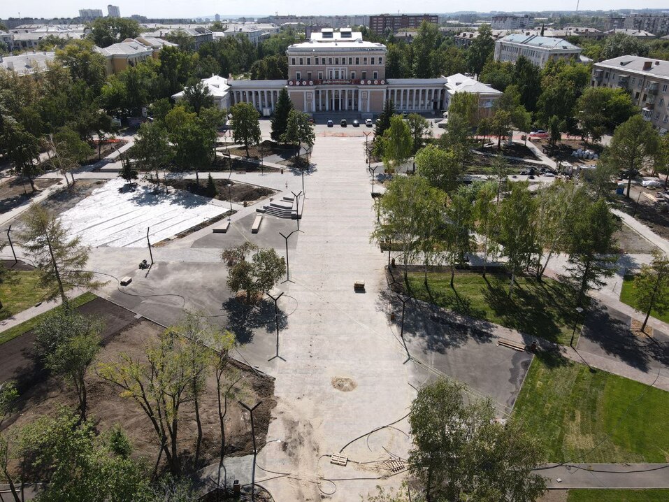 Как преобразился сквер возле ДК «Станкомаш» в Ленинском районе: фото 5 Как преобразился сквер возле ДК «Станкомаш» в Ленинском районе: фото 5