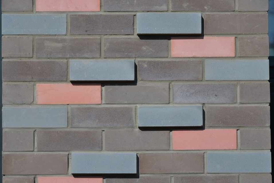 Кирпичный стиль: кто и зачем возродил в Екатеринбурге традицию облицовки фасадов кирпичом 3 Кирпичный стиль: кто и зачем возродил в Екатеринбурге традицию облицовки фасадов кирпичом 3