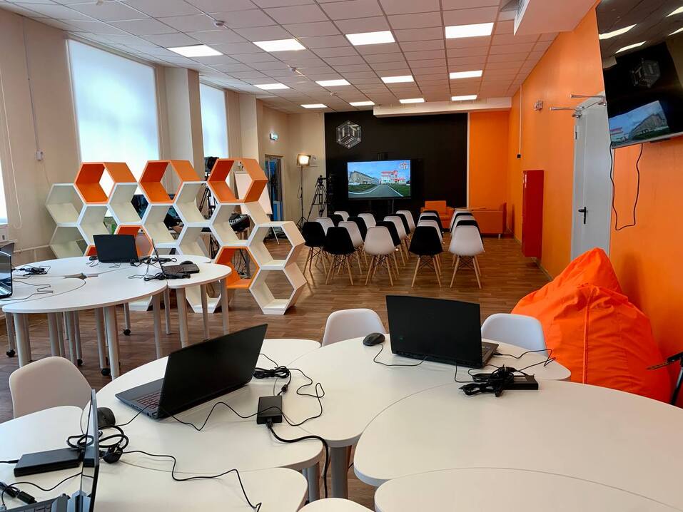 В Челябинске открылась бесплатная IT-школа. Фото 2 В Челябинске открылась бесплатная IT-школа. Фото 2