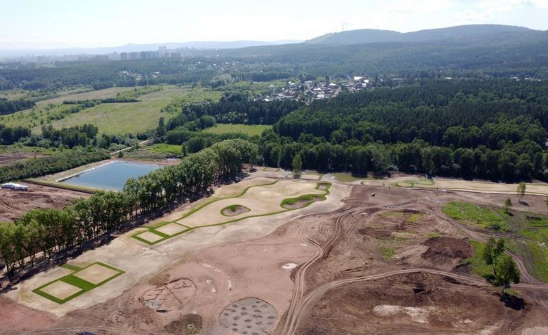 Гольф-поле, лазательный лес и смотровые башни — первые рендеры «Юдинской долины»
1 Гольф-поле, лазательный лес и смотровые башни — первые рендеры «Юдинской долины»
1