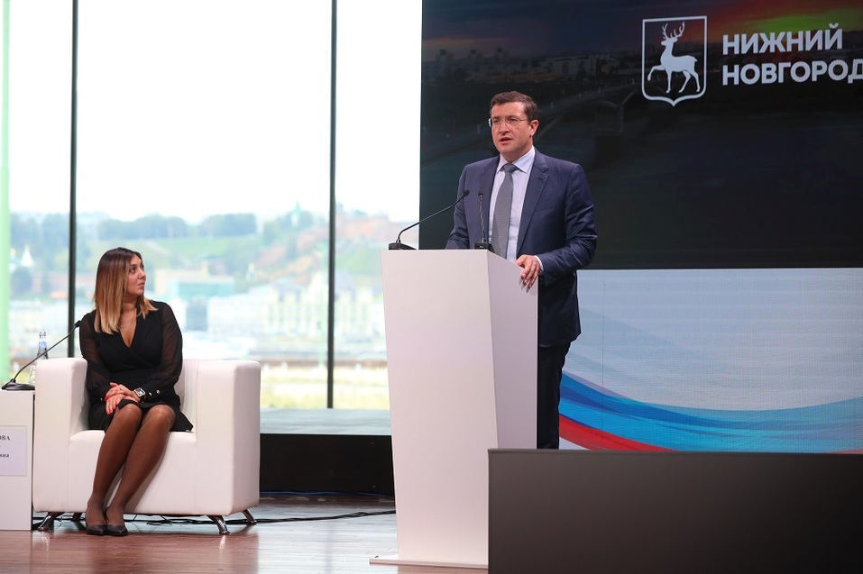 Спикер Володин выступил на молодежном парламенте в Нижнем Новгороде и побывал на Стрелке 1 Спикер Володин выступил на молодежном парламенте в Нижнем Новгороде и побывал на Стрелке 1