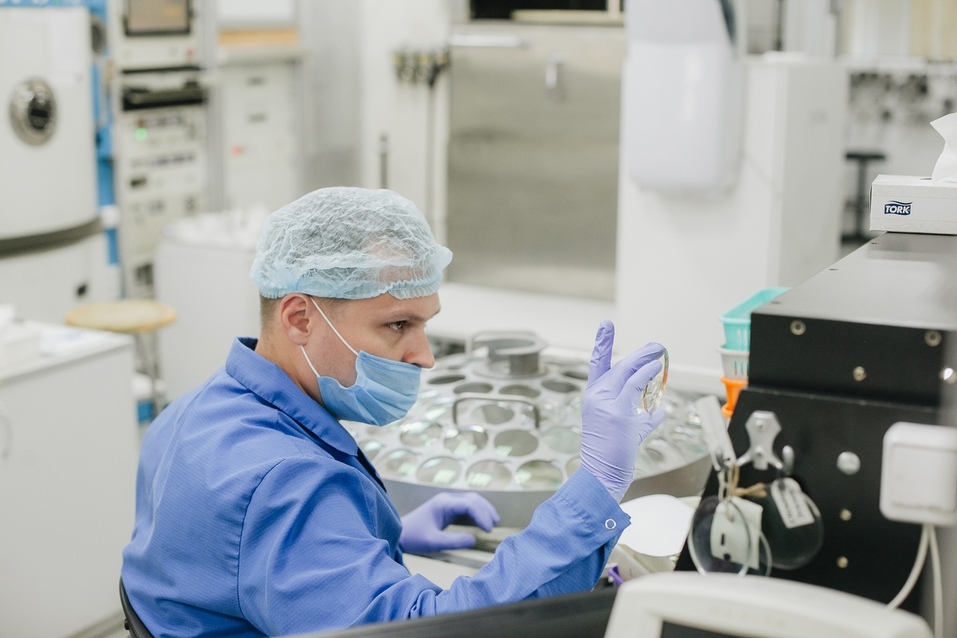 «Надо дружить со всем миром». Как жить и работать под санкциями? 2 «Надо дружить со всем миром». Как жить и работать под санкциями? 2