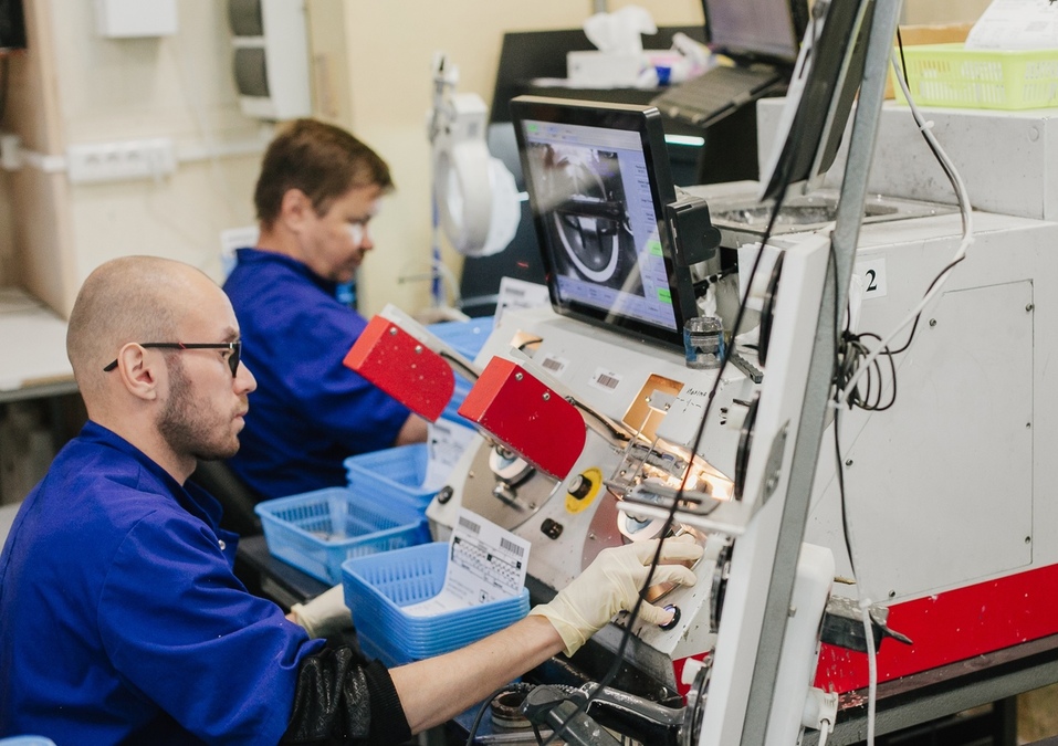 «Надо дружить со всем миром». Как жить и работать под санкциями? 3 «Надо дружить со всем миром». Как жить и работать под санкциями? 3