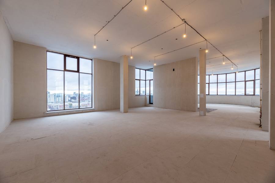 Иван Зайченко анонсировал продажу пентхауса с бассейном. Нюанс — он не собственник 2 Иван Зайченко анонсировал продажу пентхауса с бассейном. Нюанс — он не собственник 2