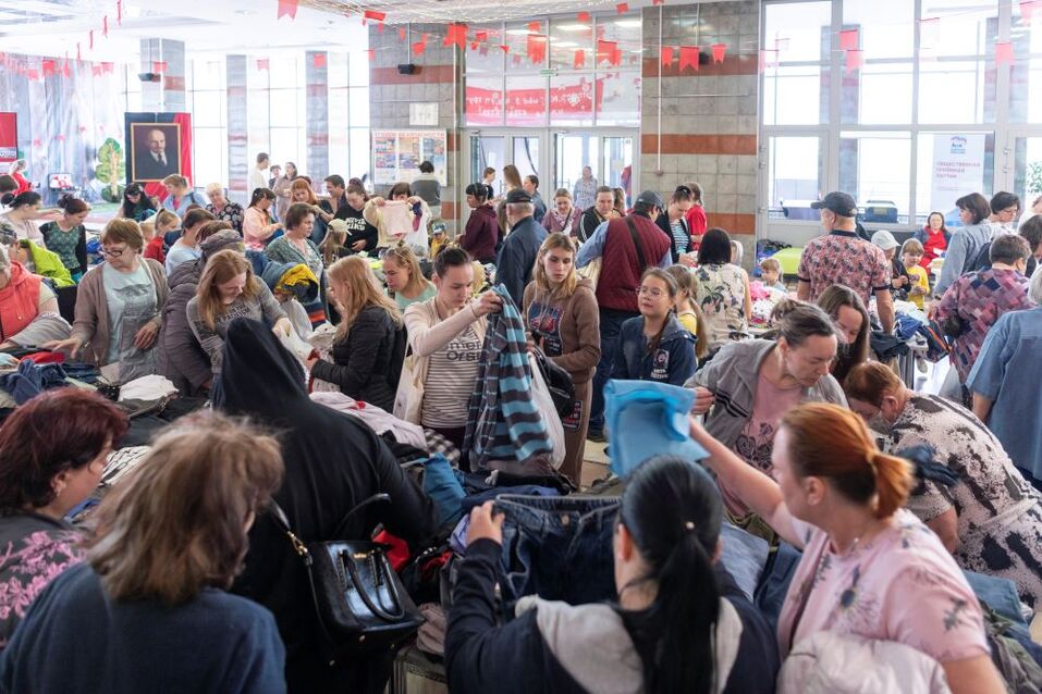 Мария Иванова: Мы строим новую систему вещевой поддержки населения края
2 Мария Иванова: Мы строим новую систему вещевой поддержки населения края
2