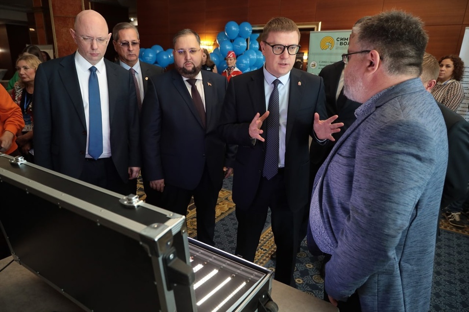 «Расти темпами 5-6% в год»: Алексей Текслер о развитии предпринимательства в регионе 3 «Расти темпами 5-6% в год»: Алексей Текслер о развитии предпринимательства в регионе 3