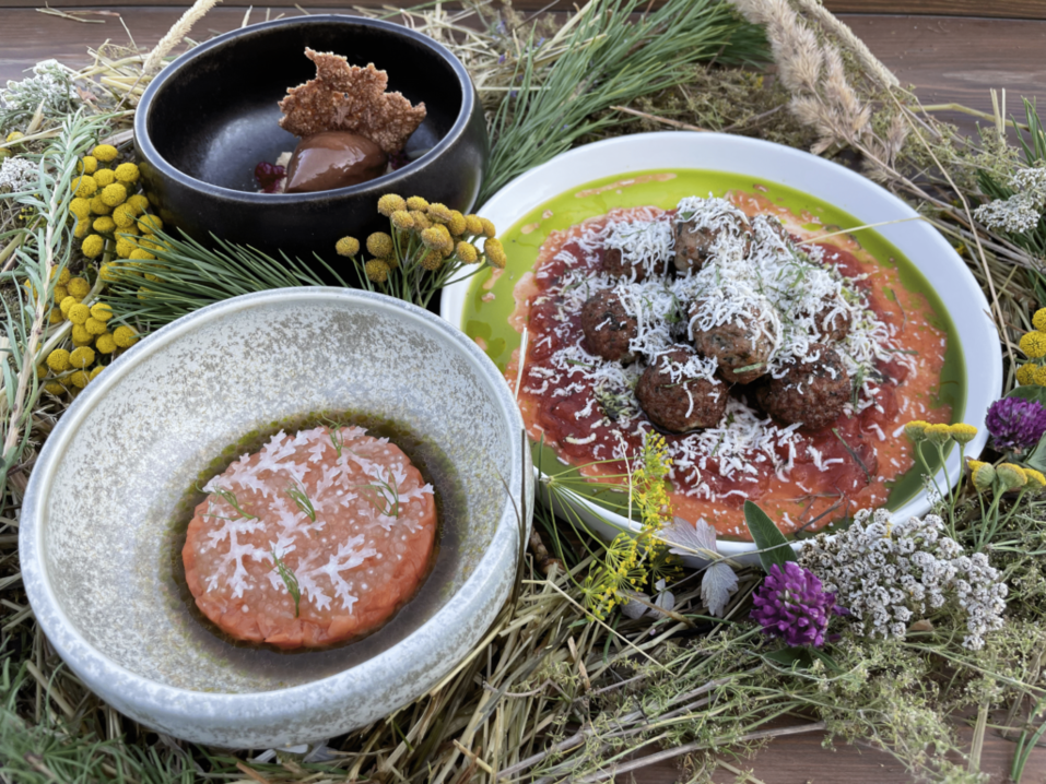 «Ресторан локальной кухни» «Ресторан локальной кухни»